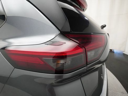 Certified 2023 Nissan Rogue SV image 33