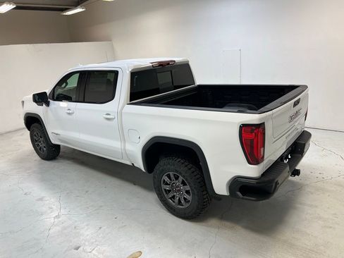 New 2026 GMC Sierra 1500 AT4X image 4