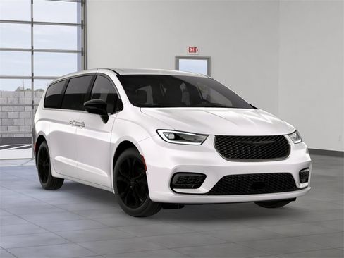 New 2026 Chrysler Pacifica Select image 6