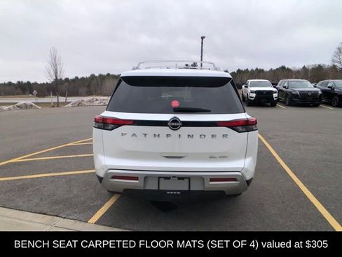 Certified 2025 Nissan Pathfinder SL image 6