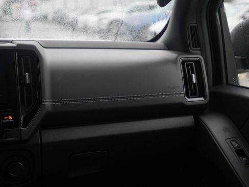 New 2026 Nissan Frontier SV image 22