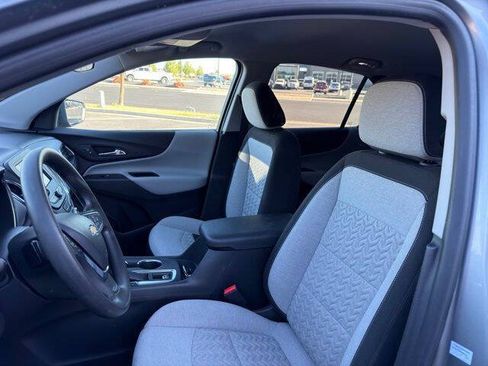 Used 2023 Chevrolet Equinox LT w/ LPO, Cargo Package AWD/4WD image 8