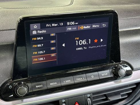 Used 2022 Kia Forte LXS FWD image 23