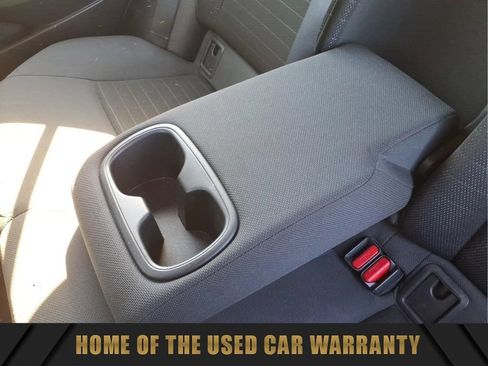 Used 2022 Toyota Corolla SE FWD image 29