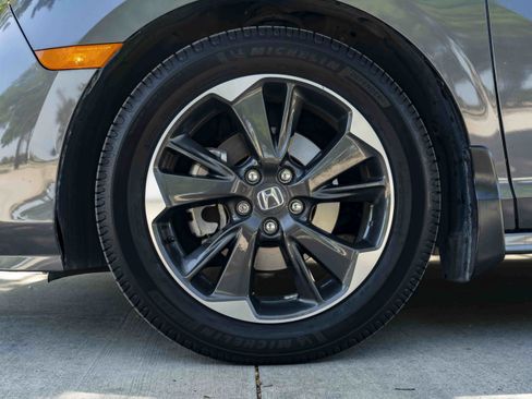 Used 2024 Honda Odyssey Elite image 14