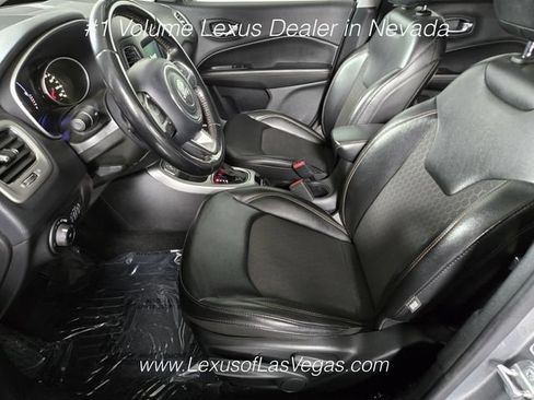 Used 2020 Jeep Compass Latitude FWD image 13