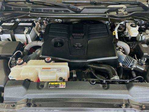 Used 2023 Toyota Tundra SR5 image 26