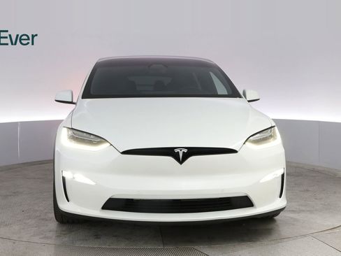 Used 2022 Tesla Model X image 12