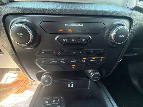 Used 2019 Ford Ranger XLT w/ FX4 Off-Road Package AWD/4WD image 14