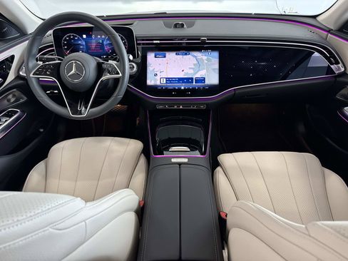 Certified 2025 Mercedes-Benz E 450 4MATIC Sedan image 21