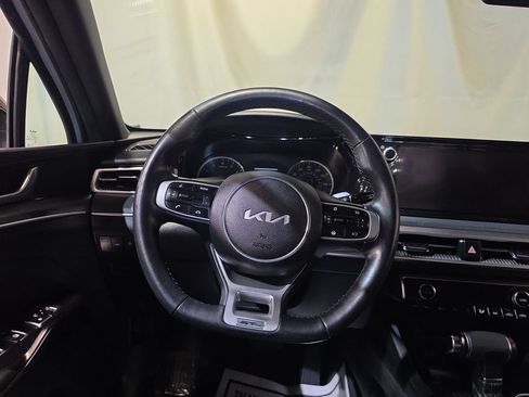 Used 2024 Kia K5 GT-Line AWD/4WD image 11