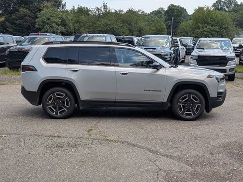 New 2026 Jeep Cherokee Limited AWD/4WD image 2