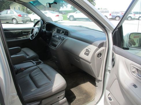 Used 2004 Honda Odyssey EX-L image 20