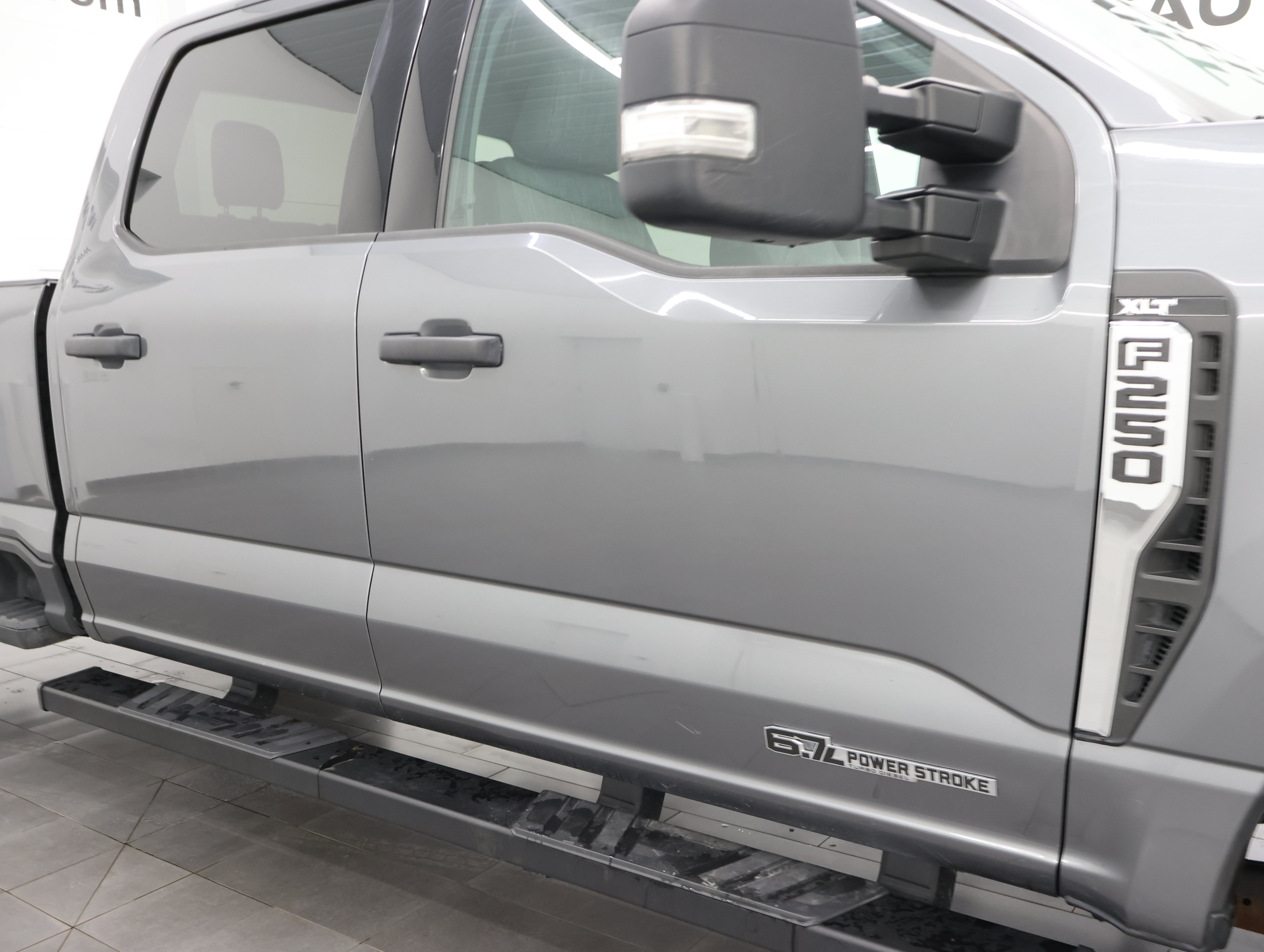Used 2023 Ford F250 XLT AWD/4WD image 25