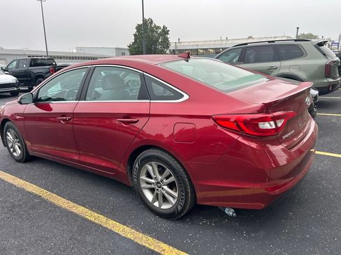 Used 2016 Hyundai Sonata SE w/ Cargo Package FWD image 7