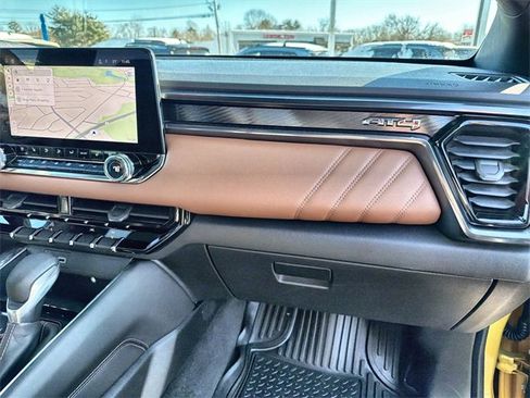 Certified 2023 GMC Canyon AT4 w/ AT4 Premium Package image 29