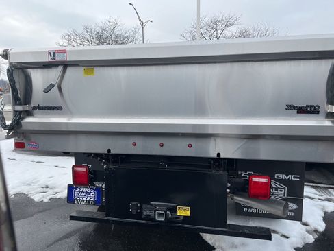 New 2026 GMC Sierra 3500 Pro w/ Convenience Package image 7