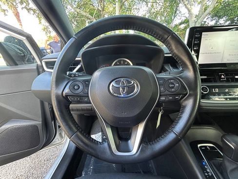 Used 2021 Toyota Corolla SE FWD image 14