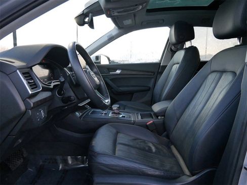 Used 2018 Audi Q5 2.0T Premium Plus w/ Premium Plus Package image 8