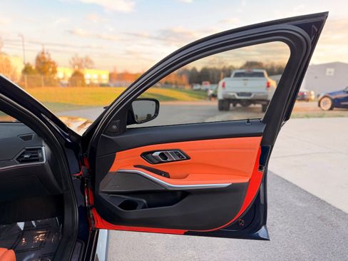 Used 2022 BMW M3 Competition w/ Executive Package image 28