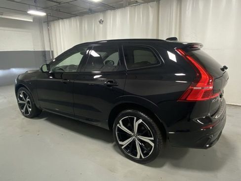 Certified 2025 Volvo XC60 T8 Ultra w/ Protection Package Premier image 2