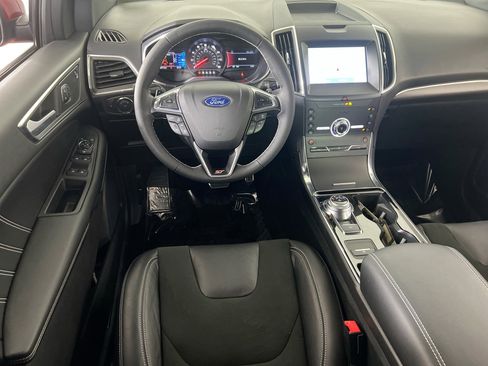 Used 2020 Ford Edge ST w/ Cold Weather Package image 22