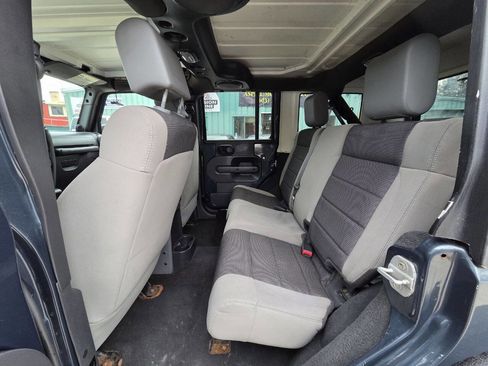 Used 2007 Jeep Wrangler Unlimited X image 17