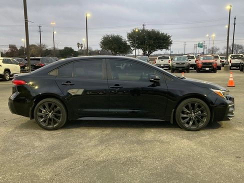 Certified 2023 Toyota Corolla SE image 4