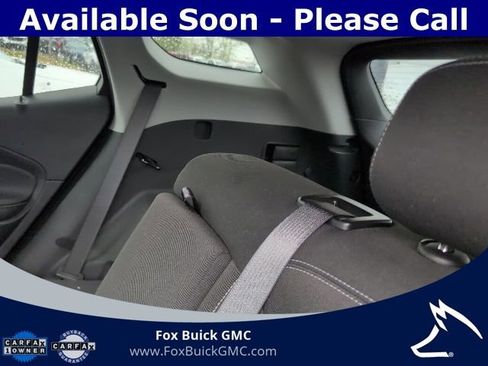 Used 2023 GMC Terrain SLE w/ Driver Convenience Package AWD/4WD image 9