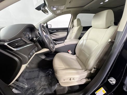 Used 2019 Buick Enclave Essence image 21