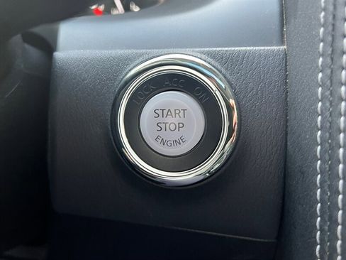 Used 2024 INFINITI QX80 Luxe image 40