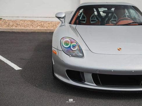 Used 2004 Porsche Carrera GT RWD image 7