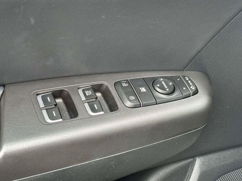 Used 2022 Kia Sportage Nightfall Edition image 16