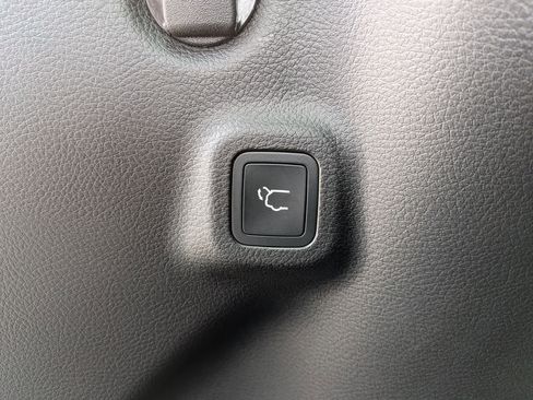 New 2026 Jeep Compass Trailhawk w/ Sun, Sound & Navigation Group image 32