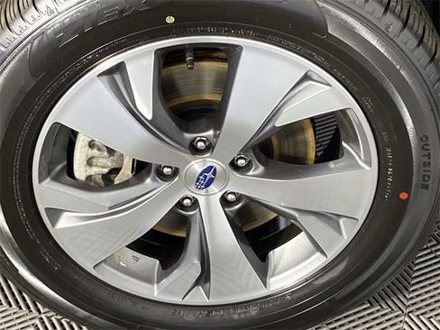 Used 2023 Subaru Ascent Premium w/ Convenience Package image 29