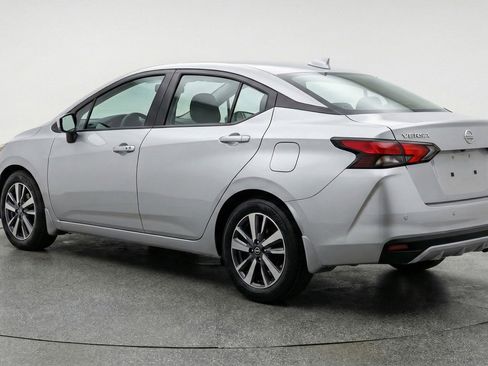 Used 2025 Nissan Versa SV FWD image 6