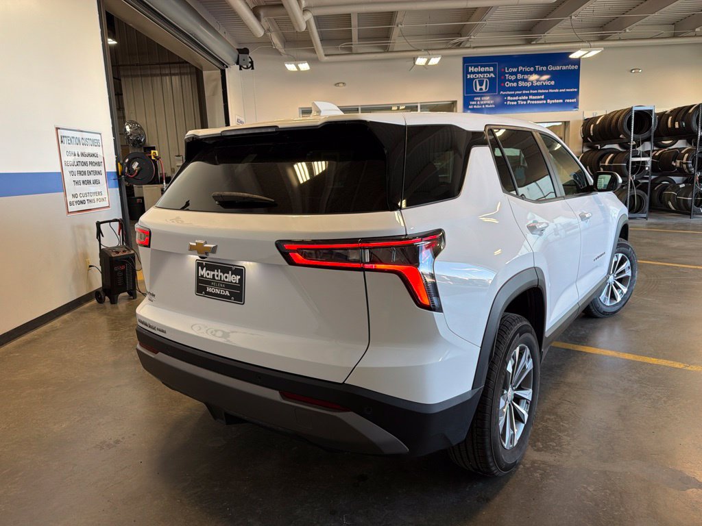 Used 2026 Chevrolet Equinox LT AWD/4WD image 5