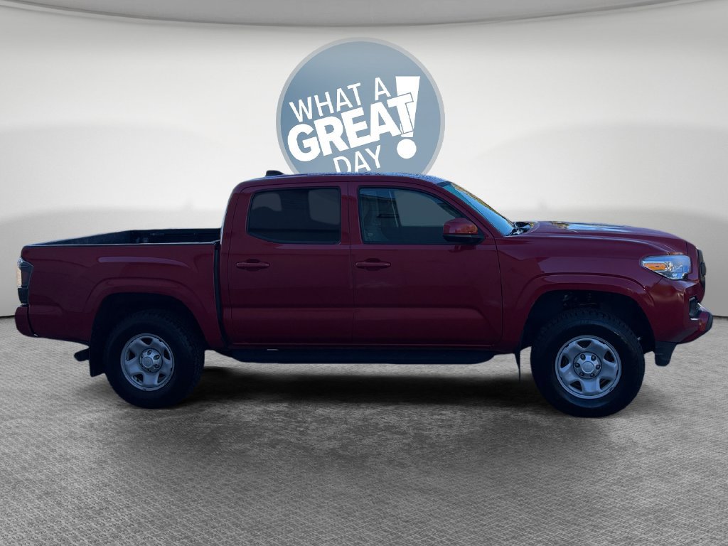 Used 2022 Toyota Tacoma SR AWD/4WD image 2