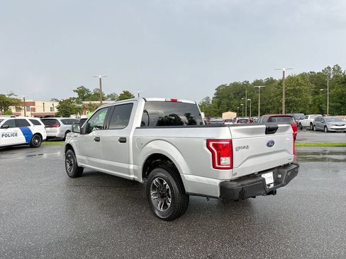 Used 2015 Ford F150 XLT RWD image 5