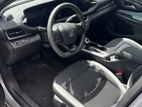 Used 2024 Buick Envista Preferred FWD image 7