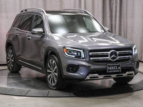 Certified 2023 Mercedes-Benz GLB 250 4MATIC image 5