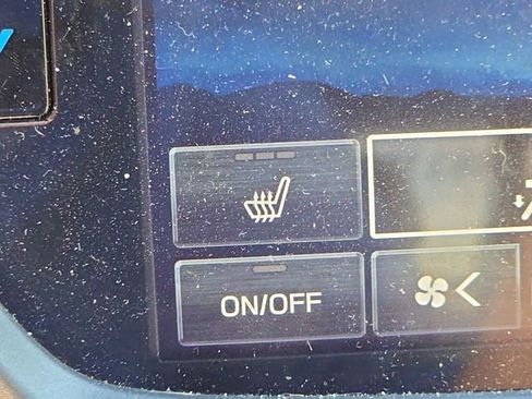 Certified 2025 Subaru Forester Premium image 18