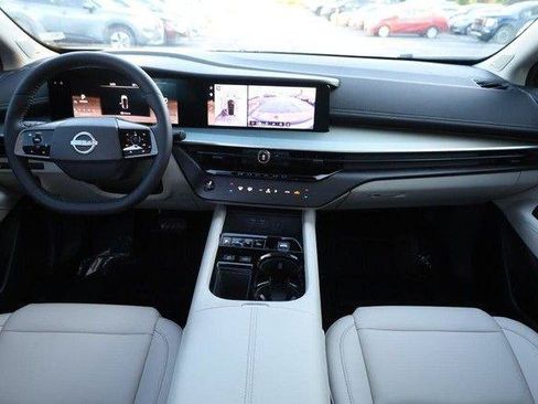 Used 2025 Nissan Murano SL AWD/4WD image 27
