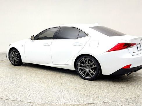 Used 2018 Lexus IS 300 F Sport image 7