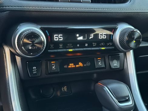 Used 2025 Toyota RAV4 XLE Premium w/ Weather Package AWD/4WD image 26