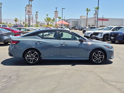 Used 2024 Nissan Sentra SR w/ SR Premium Package FWD image 5