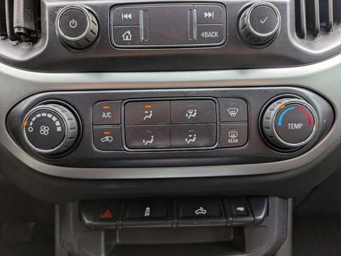 Used 2021 Chevrolet Colorado LT w/ LT Convenience Package RWD image 21