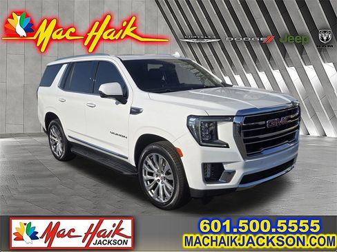 Used 2022 GMC Yukon SLT w/ SLT Premium Package image 1