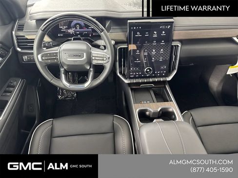 New 2026 GMC Acadia Denali w/ Super Cruise Package FWD image 27
