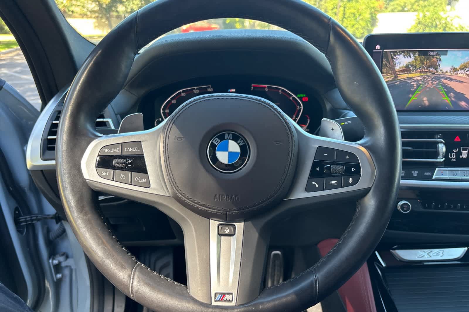 Used 2024 BMW X4 xDrive30i AWD/4WD image 25